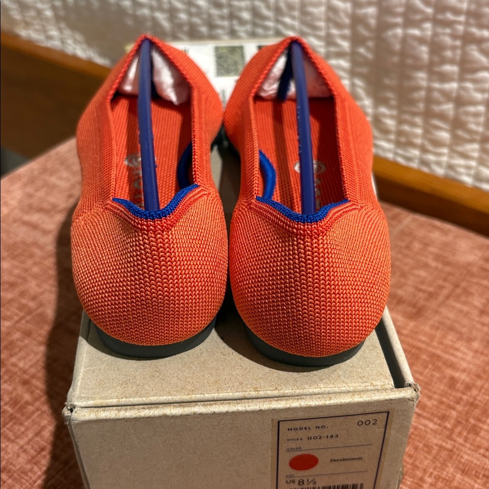 SOLD NWT Rothy'’s The Point Persimmon Size 8 & 8.5 - Picture 3 of 4